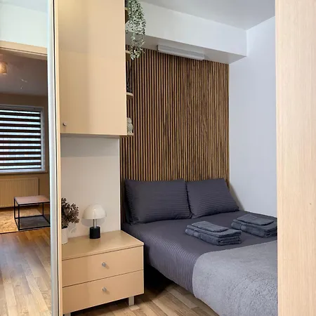 Premium 1-bedroom In Center With Self Check-in Lägenhet *